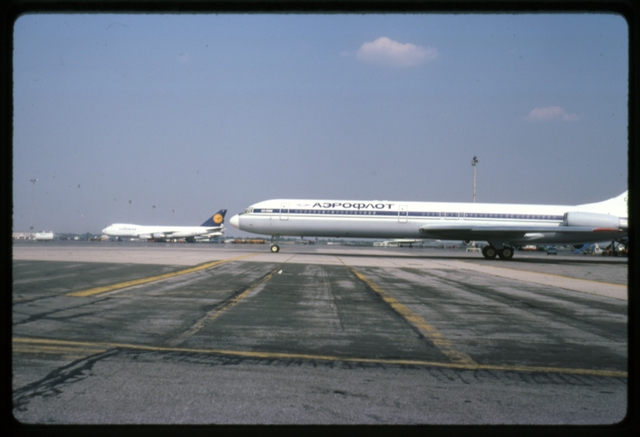 Slide: Aeroflot Soviet Airlines, Ilyushin Il-62, John F. Kennedy International Airport (JFK)