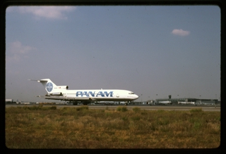 Image: slide: Pan American World Airways, Boeing 727, John F. Kennedy International Airport (JFK)