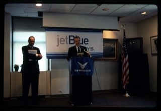 Image: slide: JetBlue Airways