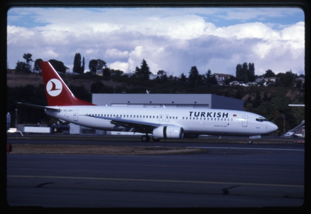Slide: Turkish Airlines, Boeing 737-800