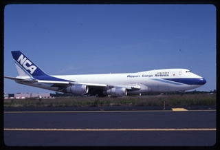 Image: slide: Nippon Cargo Airlines, Boeing 747-200, John F. Kennedy International Airport (JFK)