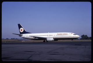 Image: slide: Istanbul Airlines, Boeing 737-400