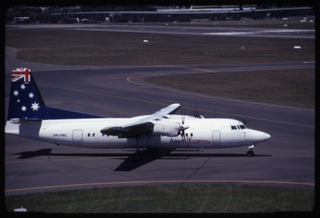 Image: slide: Ansett Express, Fokker F.100, Sydney Airport (SYD)