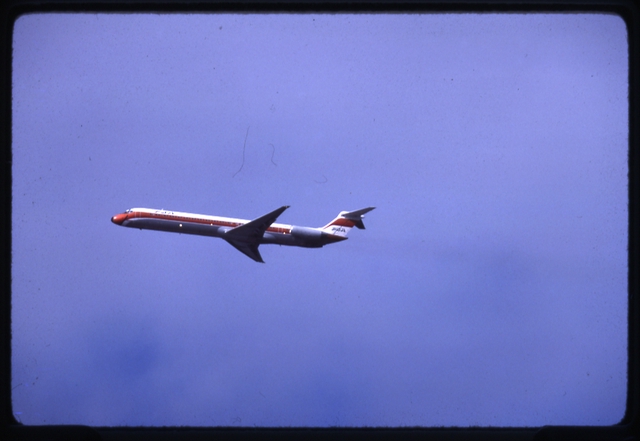 Slide: Pacific Southwest Airlines (PSA), Douglas DC-9 Super 80, San Francisco International Airport (SFO)