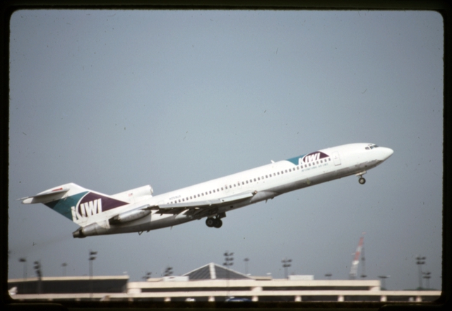 Slide: Kiwi International Airlines, Boeing 727-200, Newark International Airport (EWR)