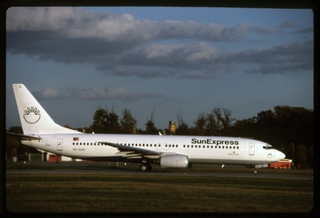 Image: slide: Sun Express, Boeing 737-800, Frankfurt Airport (FRA)