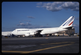 Image: slide: Air France Cargo, Boeing 747-100, John F. Kennedy International Airport (JFK)