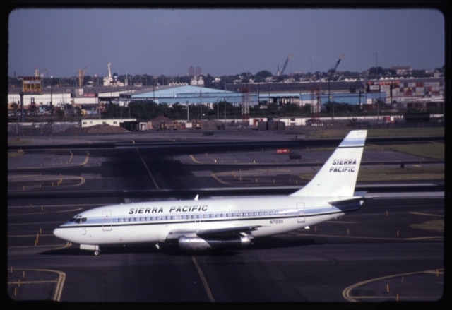 Slide: Sierra Pacific Airlines, Boeing 737-200, Newark International Airport (EWR)