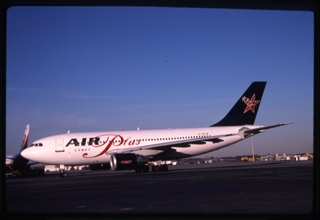 Image: slide: Air Plus Comet, Airbus A310-300