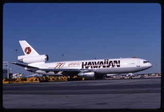 Image: slide: Hawaiian Airlines, McDonnell Douglas DC-10