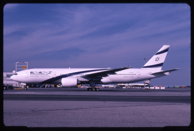 Slide: El Al Israel Airlines, Boeing 777-200