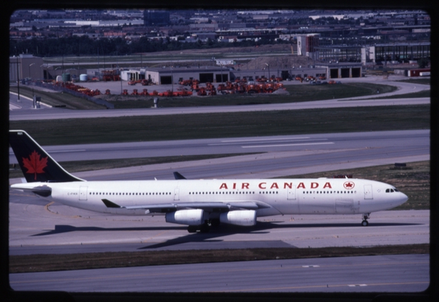 Slide: Air Canada, Airbus A340