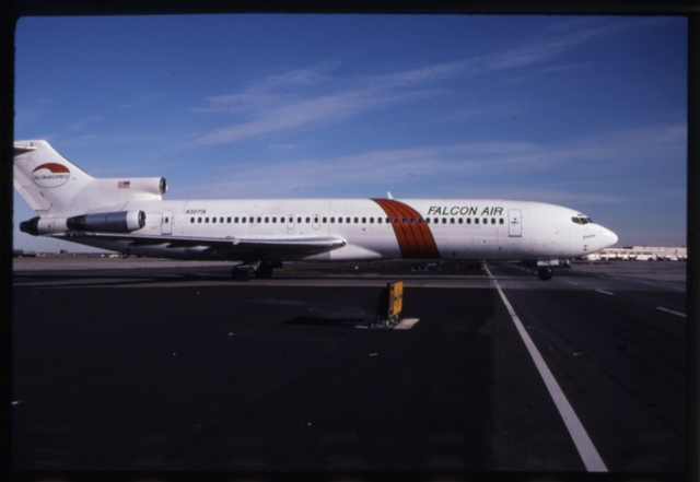 Slide: Falcon Air, Boeing 727-100