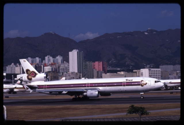 Slide: Thai Airways International, McDonnell Douglas MD-11
