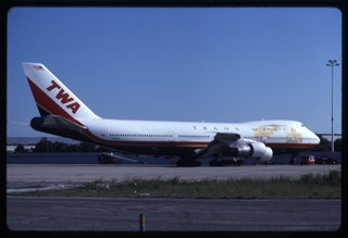 Image: slide: TWA (Trans World Airlines), Boeing 747-200