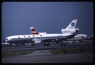 Image: slide: VARIG, McDonnell Douglas DC-10 Series 30