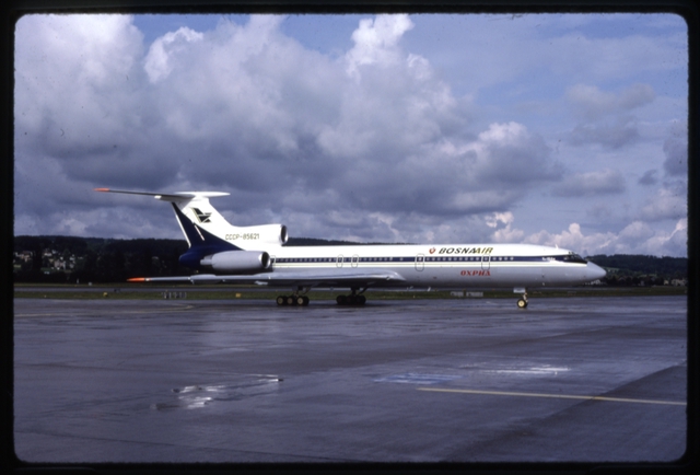 Slide: Bosna Air, Tupolev Tu-154M Careless