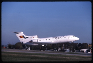 Image: slide: Air Moldova, Yakovlev Yak-42, Frankfurt Airport (FRA)