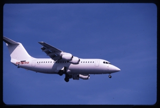 Image: slide: Air Nova, British Aerospace BAe-146, Newark International Airport (EWR)