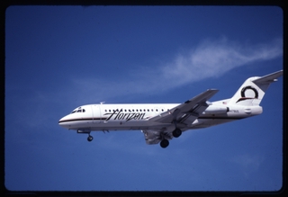 Image: slide: Horizon Air, Fokker F.28 Fellowship, San Jose International Airport (SJC)