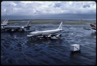 Image: slide: San Francisco International Airport (SFO), United Airlines, Douglas DC-8 [digital image]