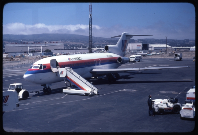 Slide: San Francisco International Airport (SFO), United Airlines Boeing 727-200 [digital image]