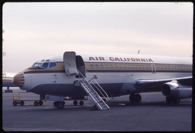 Slide: San Francisco International Airport (SFO), Air California Boeing 737 [digital image]