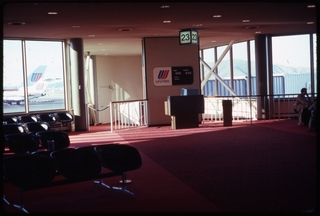 Image: slide: San Francisco International Airport (SFO), interior [digital image]