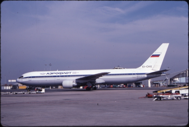 Slide: Aeroflot Russian Airlines, Boeing 767-300, John F. Kennedy International Airport (JFK)