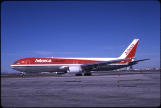 Image: slide: Avianca Airlines, Boeing 767-300ER