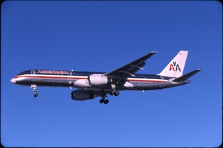 Image: American Airlines, Boeing 757-200, John F. Kennedy International Airport (JFK)