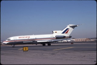 Image: slide: AECA Carga, Boeing 727-100, John F. Kennedy International Airport (JFK)
