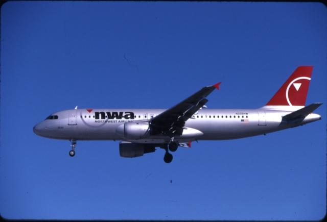 Slide: Northwest Airlines, Airbus A320-200, San Jose International Airport (SJC)