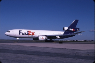 Image: slide: FedEx Express, McDonnell Douglas DC-10, John F. Kennedy International Airport (JFK)