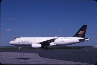 Image: slide: TACA Airlines, Airbus A320-200, John F. Kennedy International Airport (JFK)