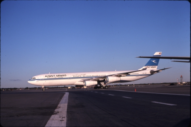 Slide: Kuwait Airways, Airbus A340-500