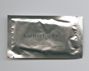 Image: towelette: Cathay Pacific Airways