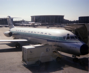Image: negative: North Central Airlines, Douglas DC-9