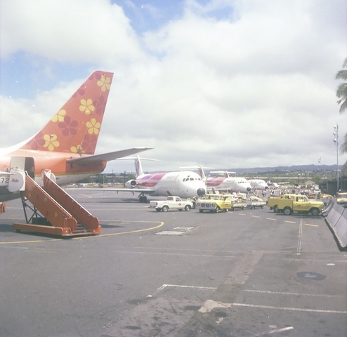 Negative: Aloha Airlines, Boeing 737