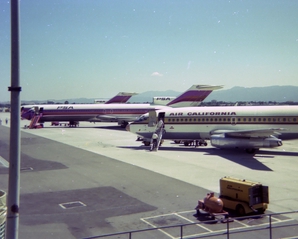 Image: negative: Air California, Boeing 737
