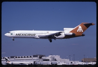 Image: slide: Mexicana Airlines, Boeing 727-200, Miami International Airport (MIA)