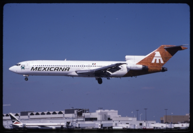 Slide: Mexicana Airlines, Boeing 727-200, Miami International Airport (MIA)