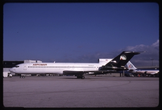 Image: slide: Aeromar Boeing 727-200