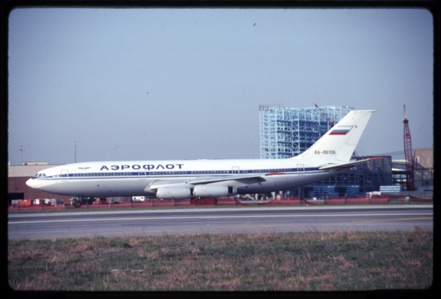 Slide: Aeroflot Russian Airlines, Ilyushin Il-96, John F. Kennedy International Airport (JFK)