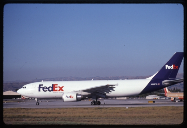 Slide: FedEx, Airbus A300, San Jose International Airport (SJC)