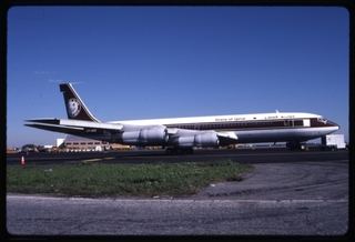 Image: slide: State of Qatar, Boeing 707, John F. Kennedy International Airport (JFK)
