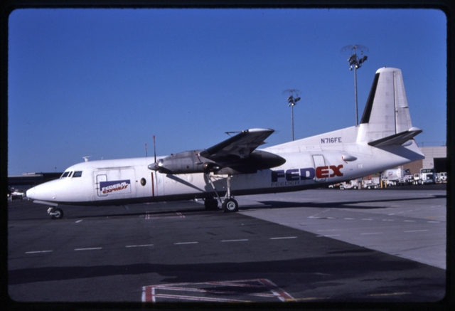 Slide: FedEx, Fokker F.27 Friendship, Newark International Airport (EWR)