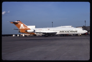 Image: slide: Mexicana Airlines Boeing 727-200