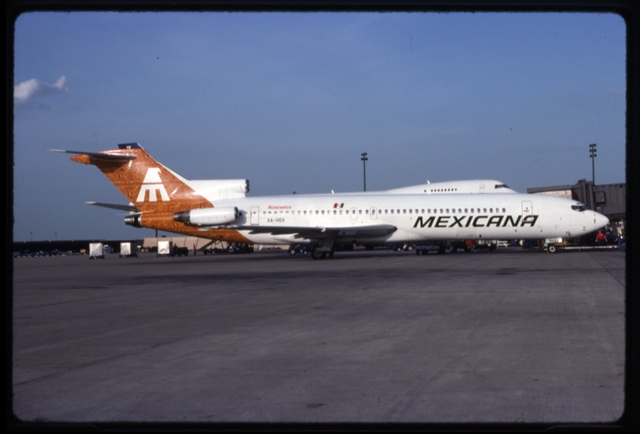Slide: Mexicana Airlines Boeing 727-200