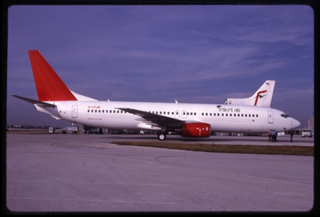 Slide: Miami Air International Boeing 737-800